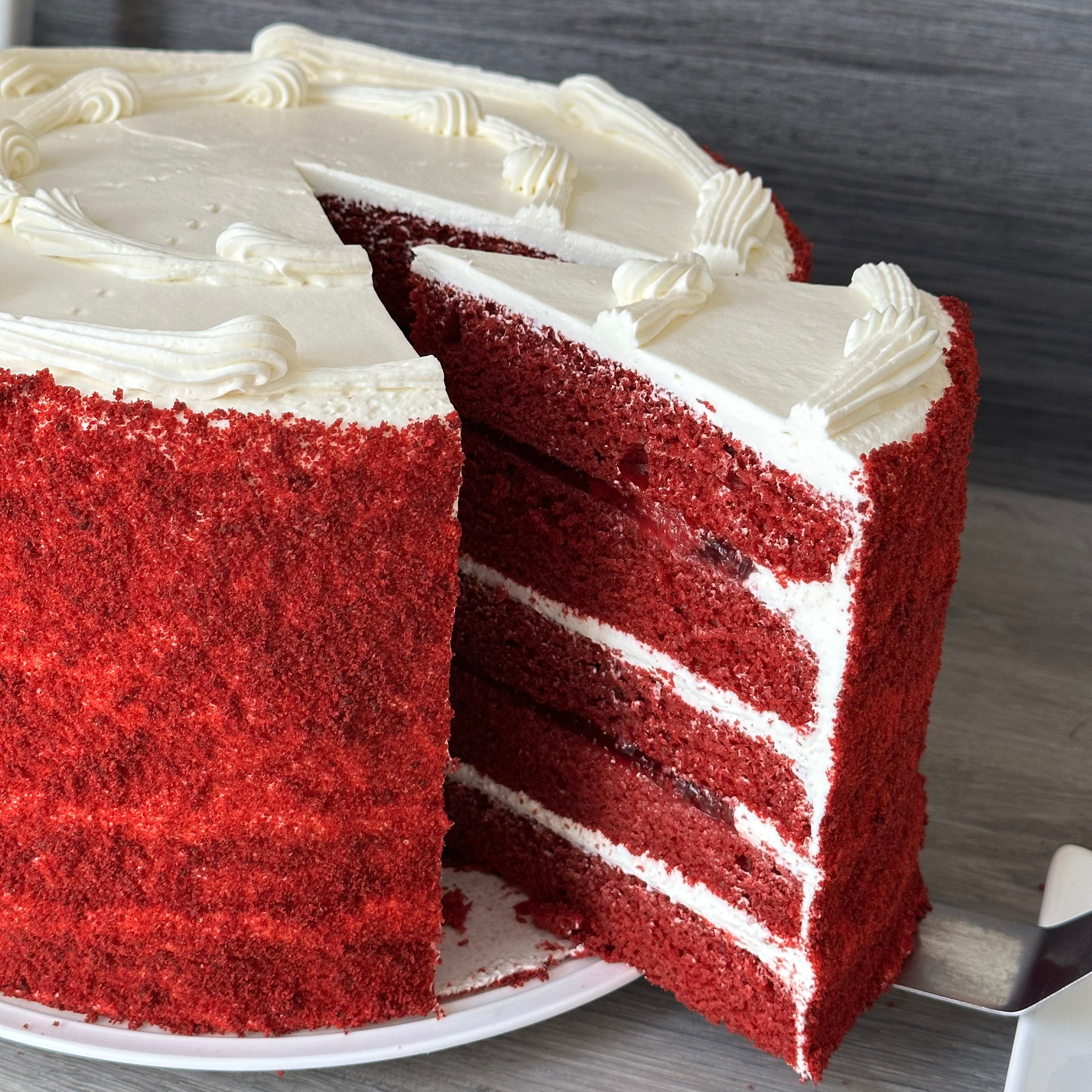 1425 - Colossal Red Velvet Strawberry – DessertWerks