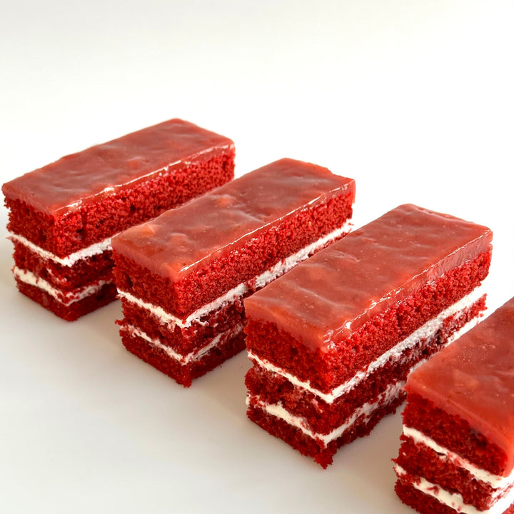 4010 - Red Velvet Strawberry Strip